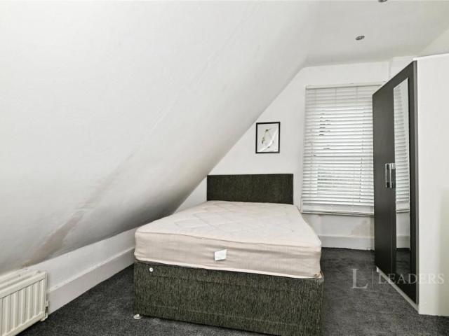 1 bedroom property to rent Douglas Road, Maidstone, Kent, ME16