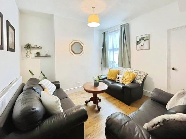 1 bedroom property to rent Ermine Road, Chester, CH2