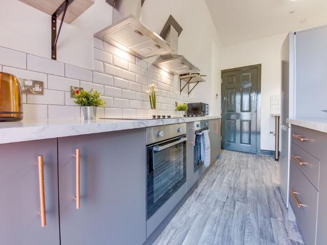 1 bedroom property to rent Farrar Street, Barnsley, South Yorkshire, S70