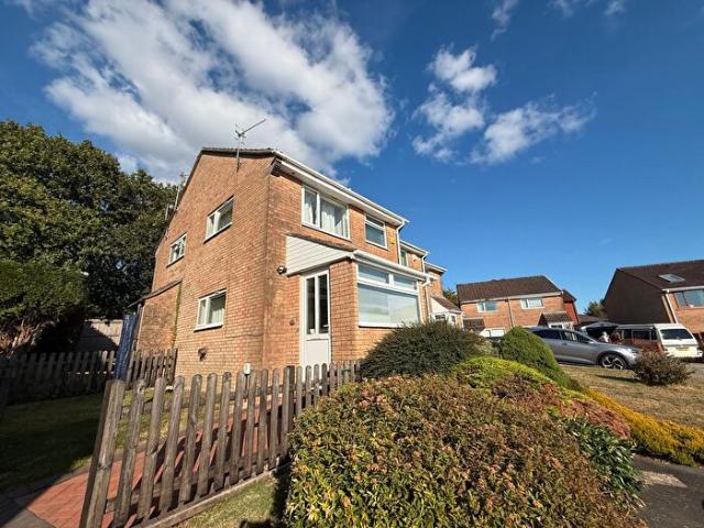 1 Bedroom Property To Rent In Bronwydd, Swansea, SA7