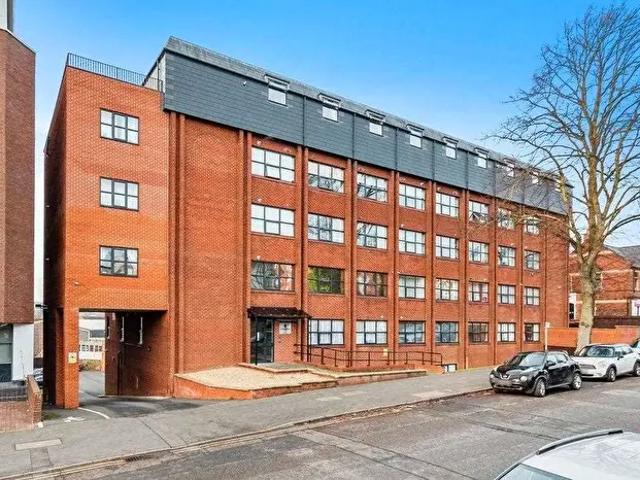 1 Bedroom Property To Rent In Clarendon House, Kettering, NN15