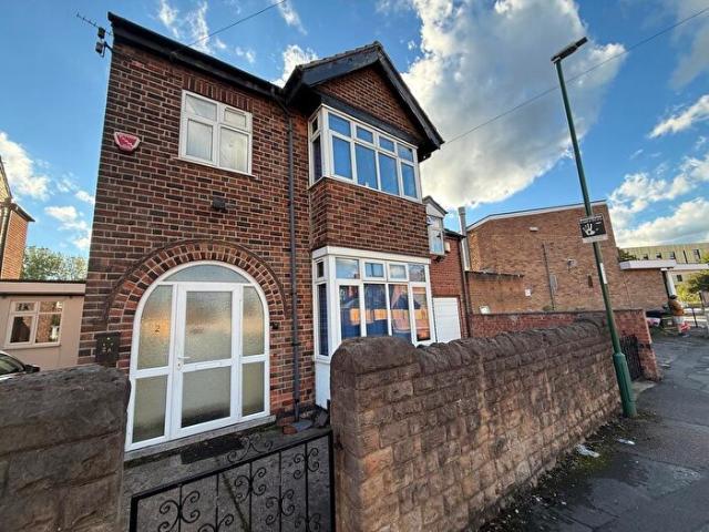 1 Bedroom Property To Rent In Room A Arnesby Road, Nottingham, NG7