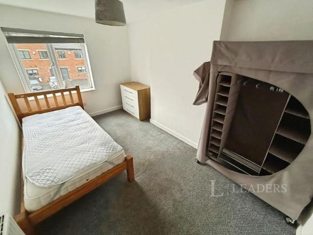 1 bedroom property to rent Queen Street, Normanton, West Yorkshire, WF6