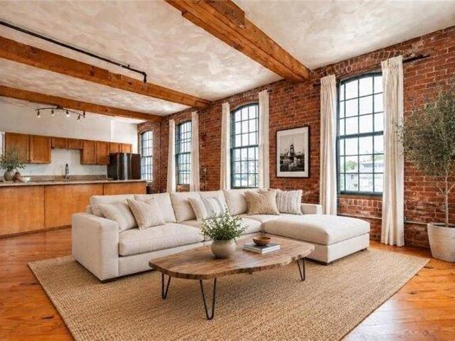 1 bedroom, Providence RI 02903 105515430