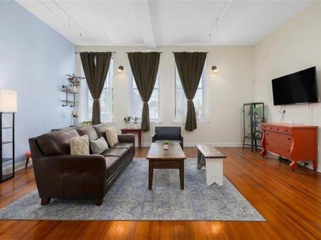 1 bedroom, Providence RI 02907 104832967