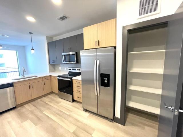1 bedroom, Round Rock TX 78665 106048366