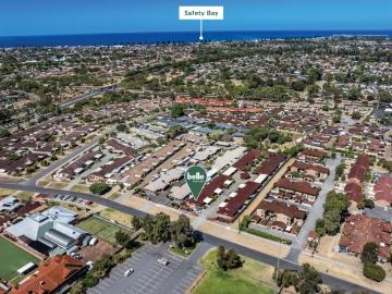 Apartment for sale in Rockingham, Western Australia - Garden