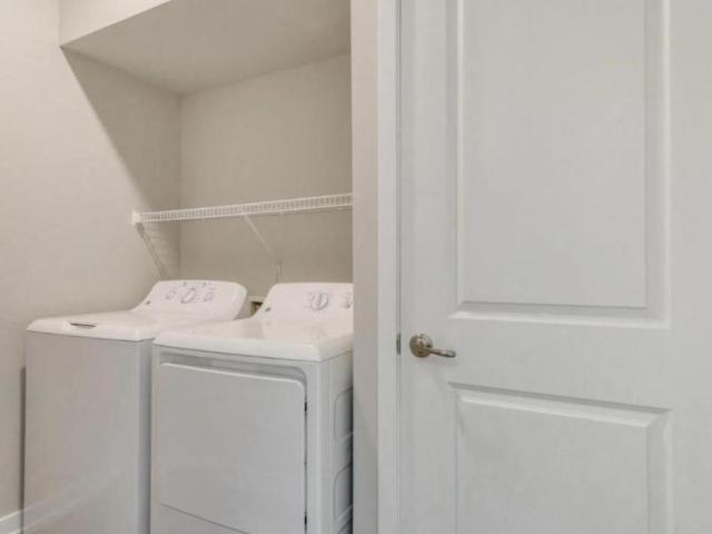 1 bedroom, Romeoville IL 60446 LS105597564