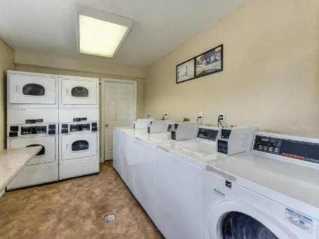 1 bedroom, Roseville CA 95661 LS104836974