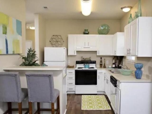 1 bedroom, Raleigh NC 27616 106239330