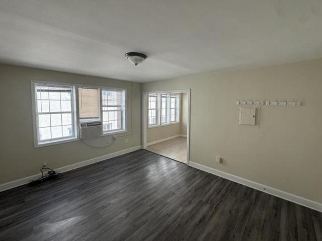 1 bedroom, Ranson WV 25438 LS105701445