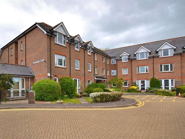 1 Bedroom Retirement Property
