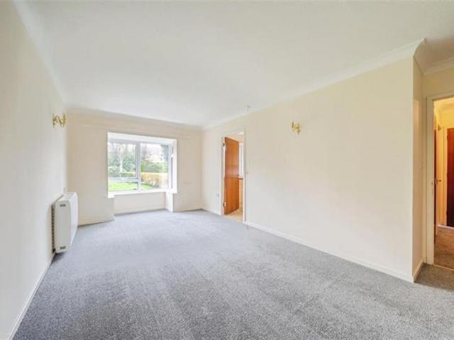 1 bedroom retirement property to rent