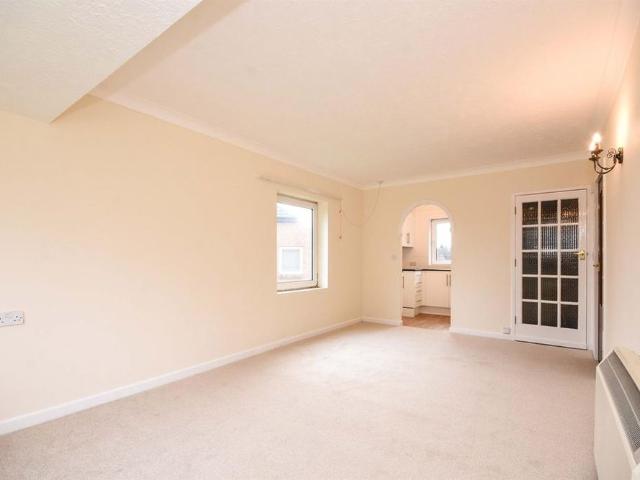 1 bedroom retirement property to rent