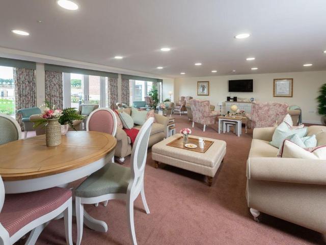 1 bedroom retirement property to rent