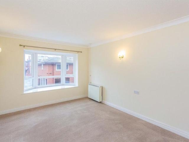 1 bedroom retirement property to rent
