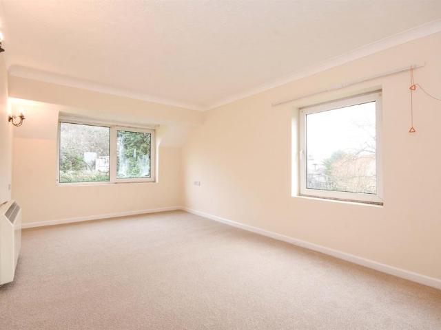1 bedroom retirement property to rent