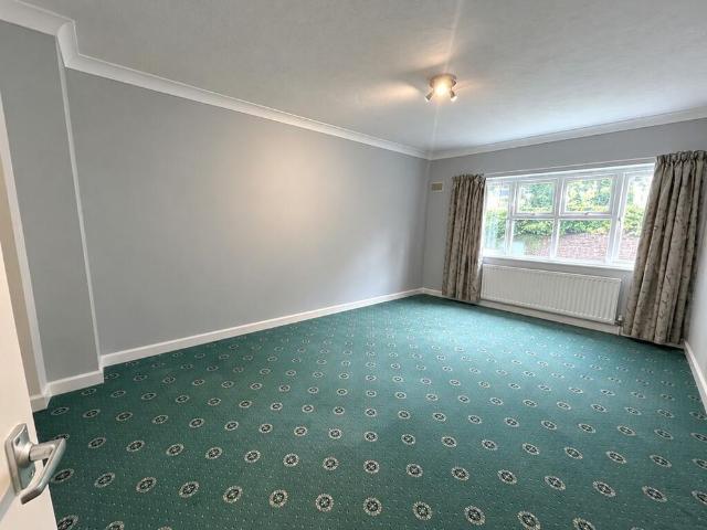 1 bedroom retirement property to rent