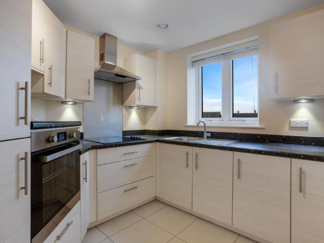 1 bedroom retirement property to rent