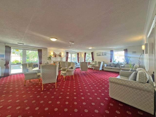 1 bedroom retirement property to rent