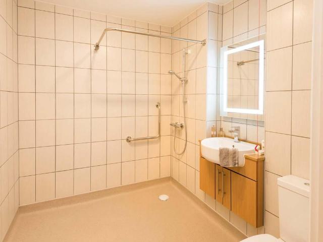 1 bedroom retirement property to rent