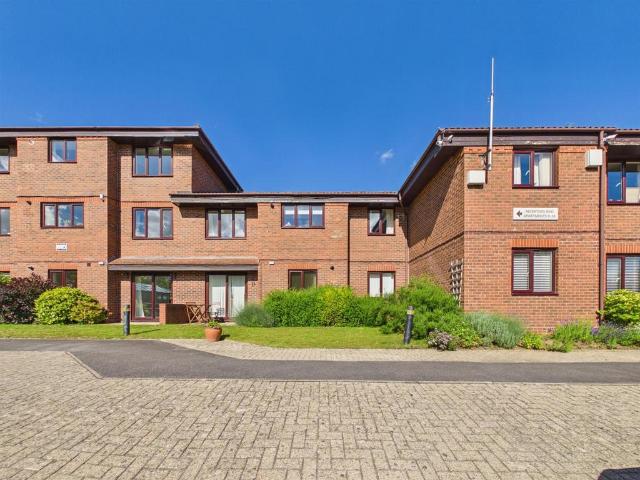 1 bedroom retirement property to rent