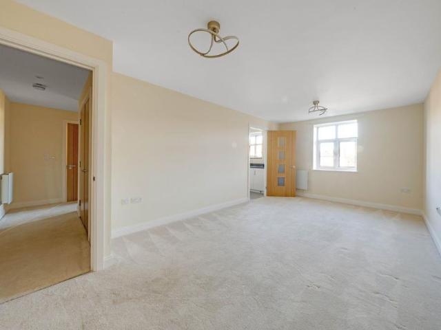 1 bedroom retirement property to rent