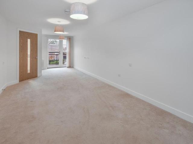 1 bedroom retirement property to rent