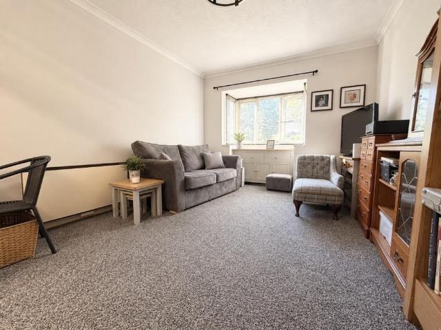 1 bedroom retirement property to rent