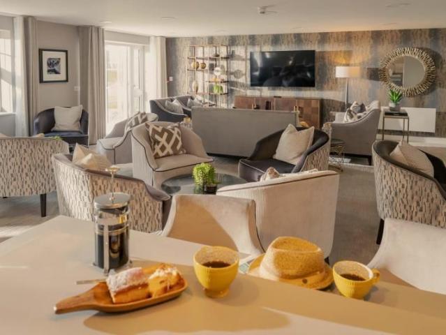1 bedroom retirement property to rent