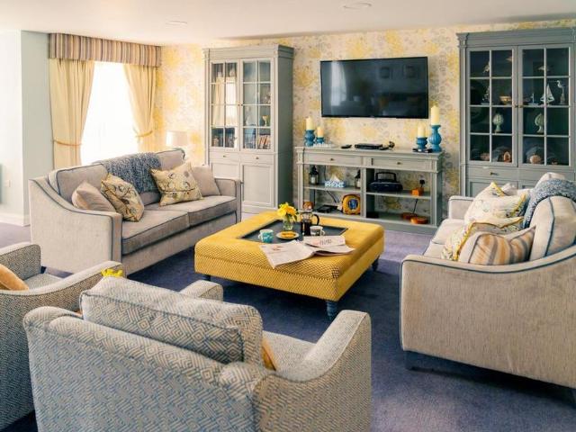 1 bedroom retirement property to rent