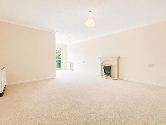 1 bedroom retirement property to rent