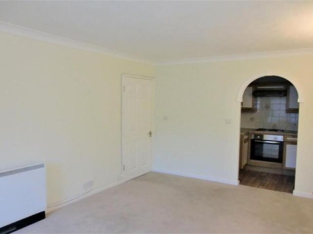 1 bedroom retirement property to rent