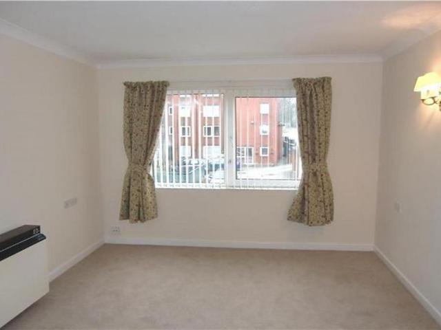 1 bedroom retirement property to rent