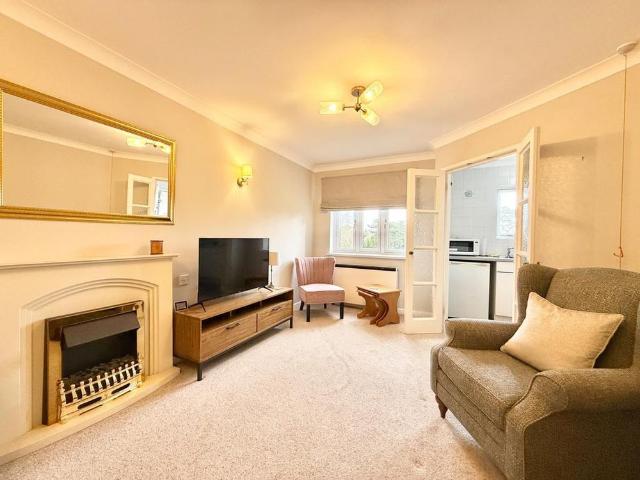 1 bedroom retirement property to rent