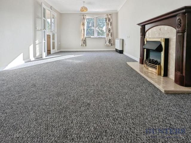 1 bedroom retirement property to rent