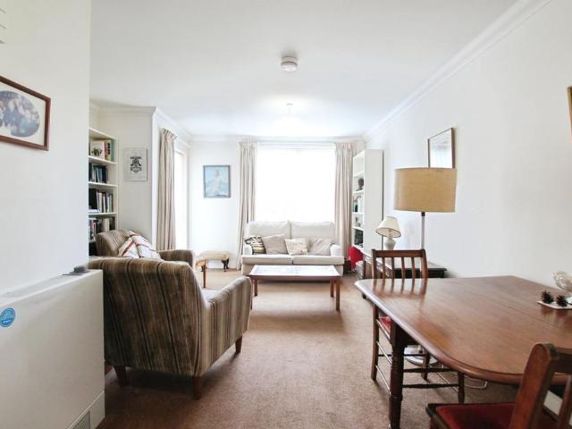 1 bedroom retirement property to rent