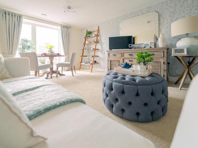 1 bedroom retirement property to rent