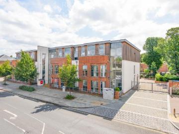 Merton Park, London, Greater London - Garden