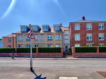 1 bedroom retirement property for sale