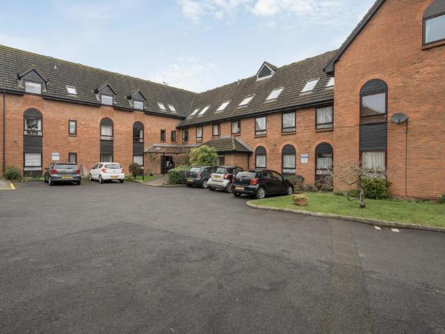 1 bedroom apartment for sale