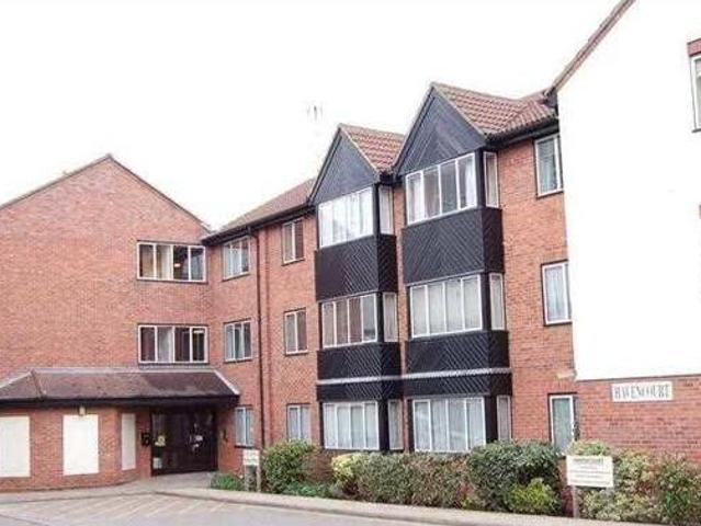 1 Bedroom Retirement Property For Sale In Victoria Road