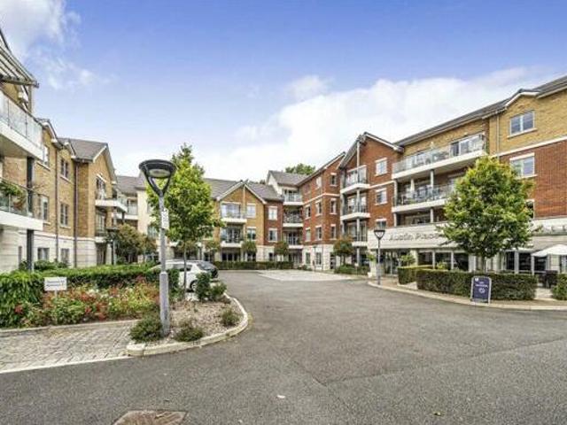 1 Bedroom Retirement Property For Sale In Weybridge, Surrey