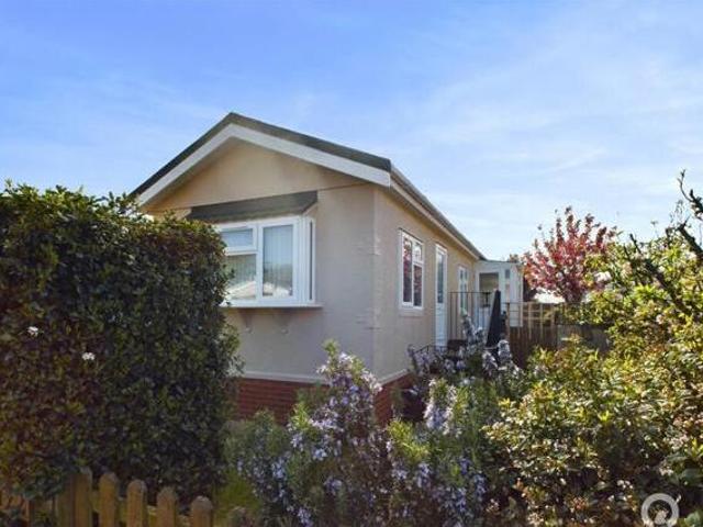 1 Bedroom Retirement Property For Sale In Great Yarmouth, Norfolk