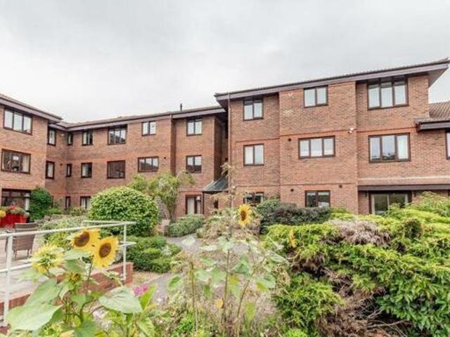 1 Bedroom Retirement Property For Sale In Knights Lane, Tiddington