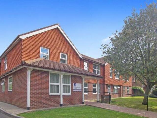 1 Bedroom Retirement Property For Sale In South Farm Road