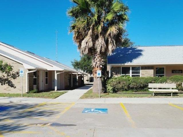 1 bedroom, Refugio TX 78377 104945791