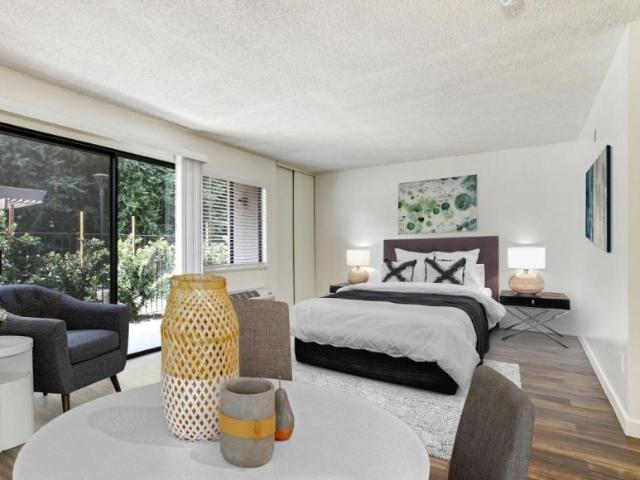 1 bedroom, Reseda CA 91335 104966927