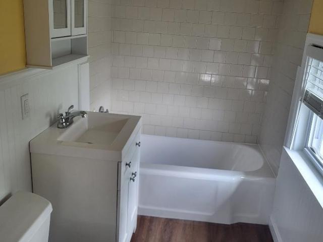 1 bedroom, Riverside RI 02915 105989686