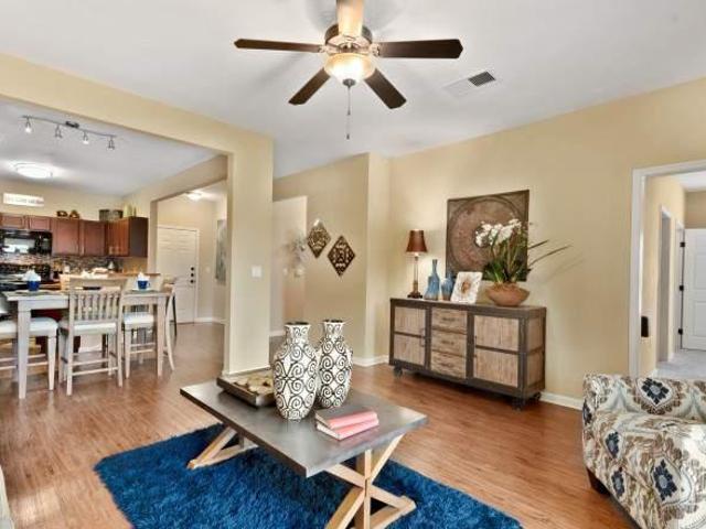 1 bedroom, Richmond TX 77407 104860420